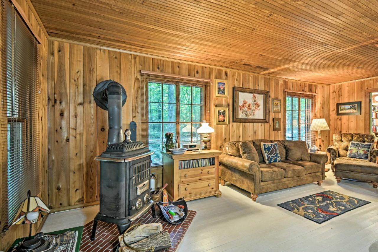 Pet-Friendly One Crow Cottage In Harbor Springs! Екстер'єр фото