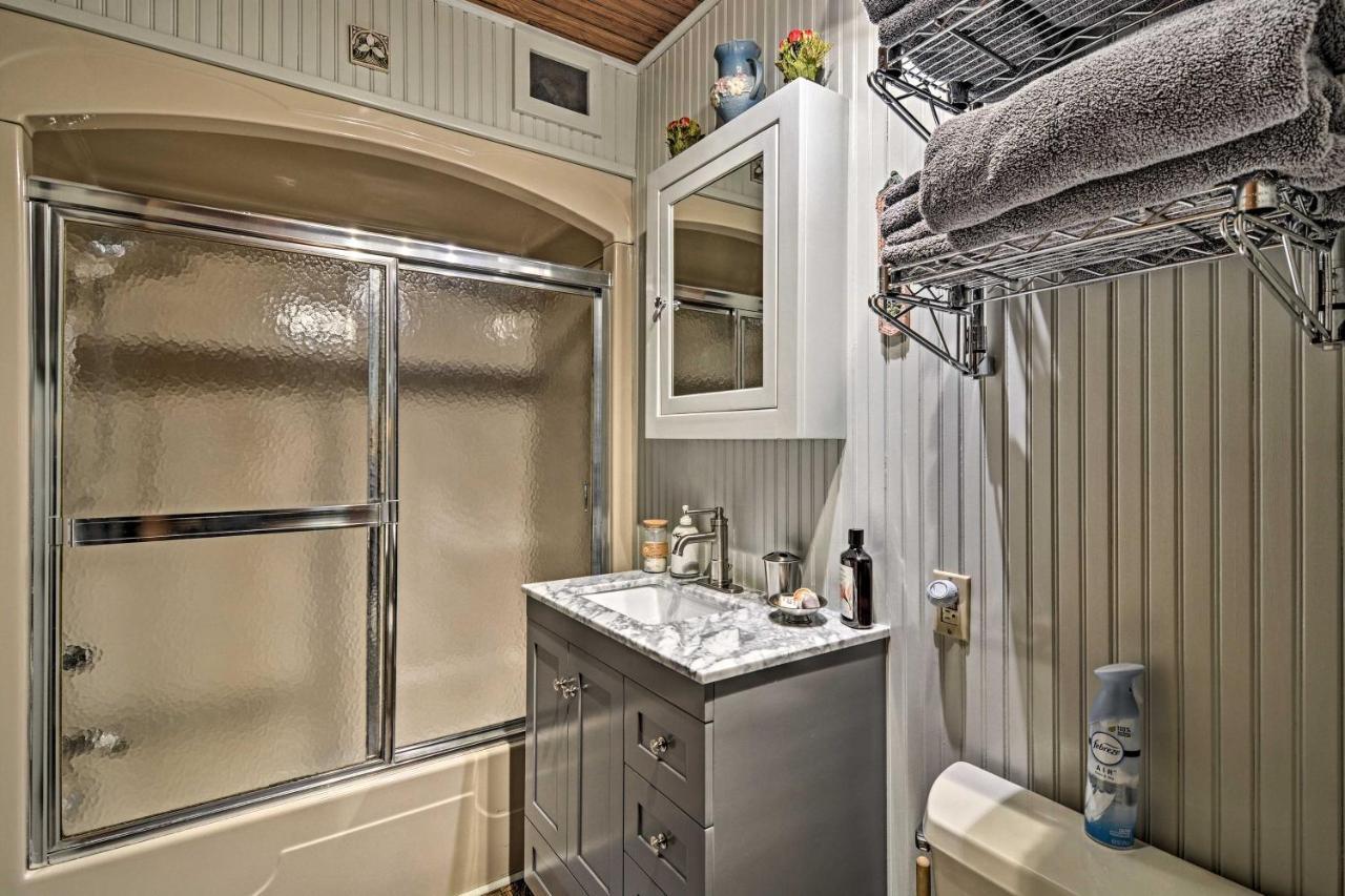Pet-Friendly One Crow Cottage In Harbor Springs! Екстер'єр фото